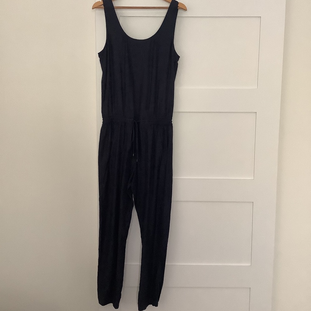 Vince Jumper with tie waist, size 10, new with tags